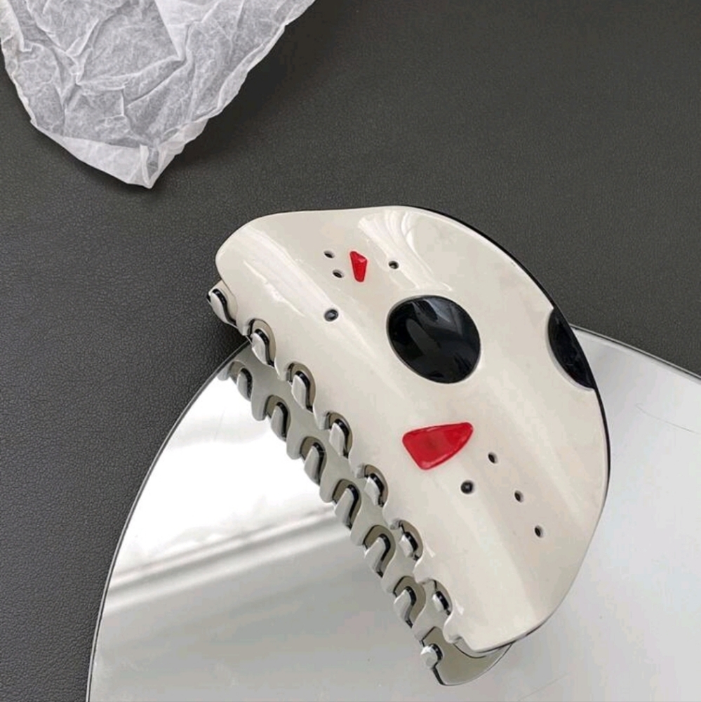 Friday the 13th Jason Hockey Mask Hair Claw nwot